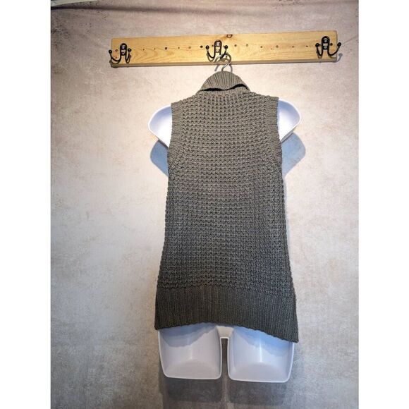 Maurices sweater vest cardigan size small - Picture 3 of 3